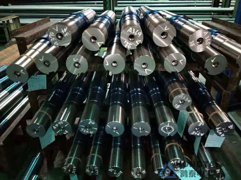 YE3-200L2-2电机轴伸两端打孔、特殊法兰