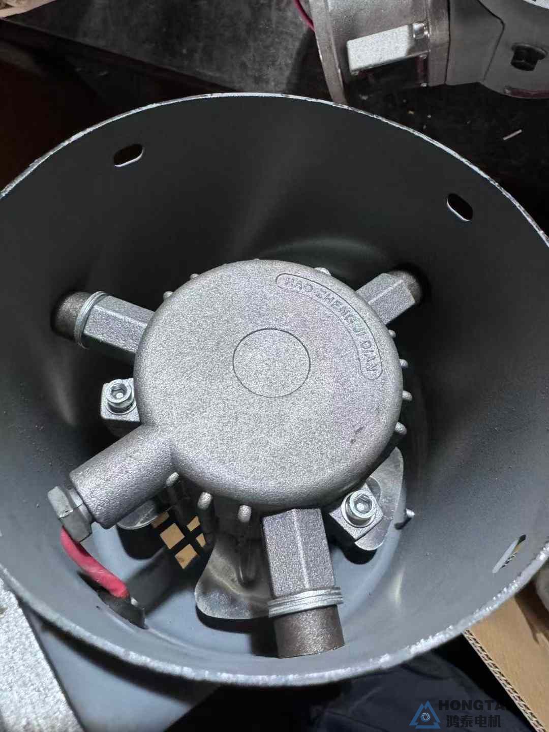 YE3-200L2-2电机配低噪音风机